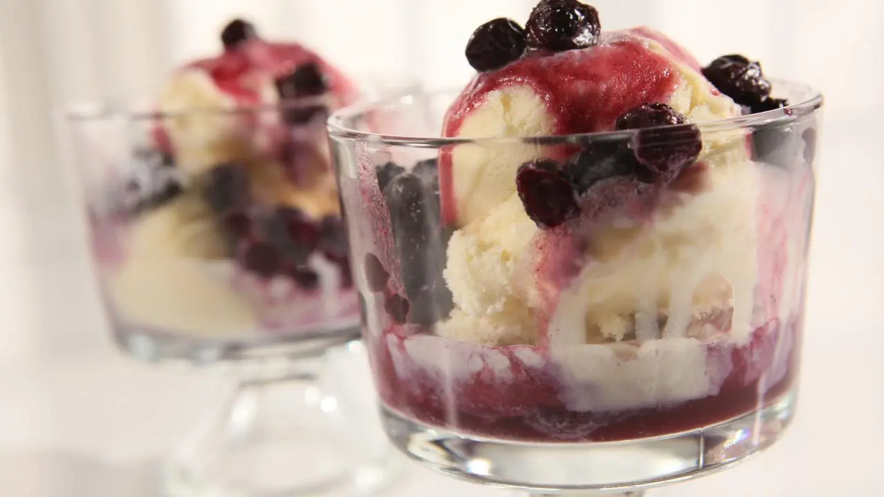 Sandra's Blueberries Foster