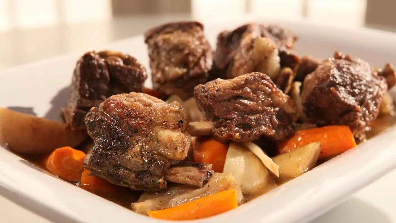 Sandra's Holiday Short Ribs