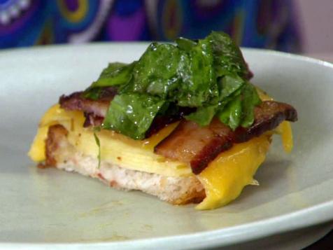 Honeycrisp Apple, Cheddar, Bacon and Dandelion Crostini