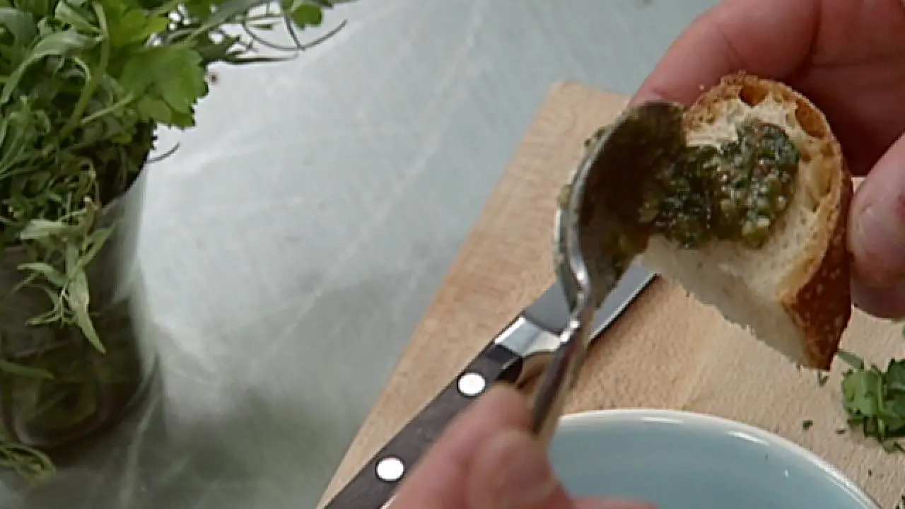 Walnut Pesto Snack