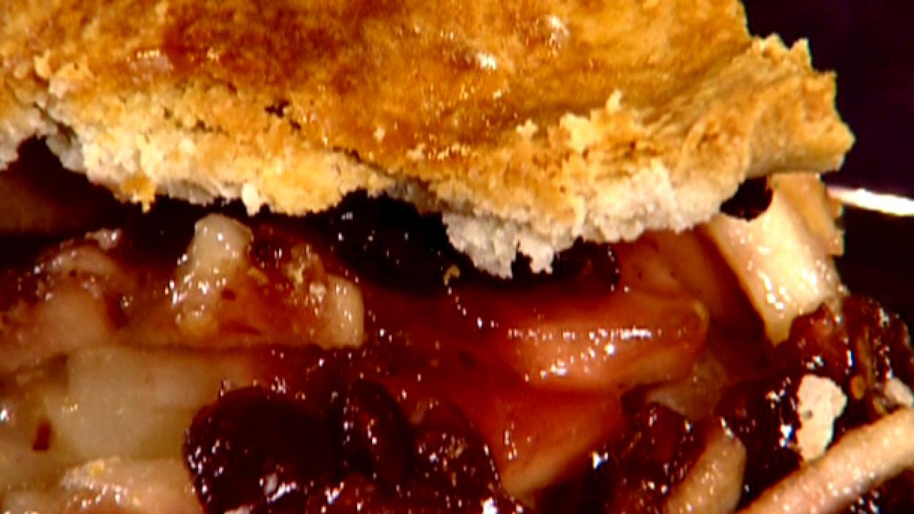 Pear-Cranberry Pie