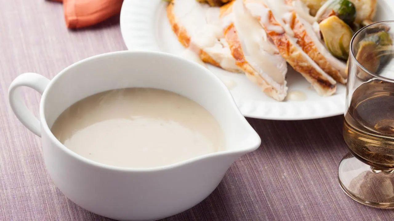 Guy's Killer Turkey Gravy