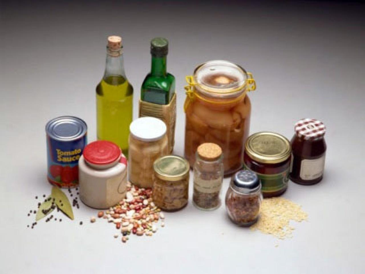 Food Storage 101 - What To Store In Your Pantry