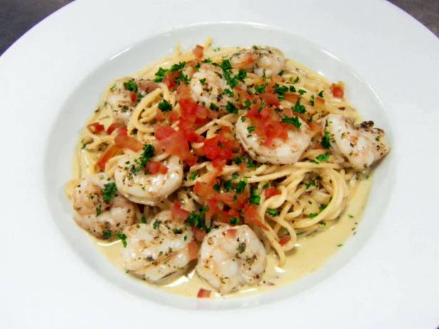Fresh Pesto Shrimp Pasta Recipe | Robert Irvine | Food Network