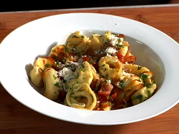 (Web Exclusive) Round 2 Recipe: Tortellini with Caramelized Onion and Bacon