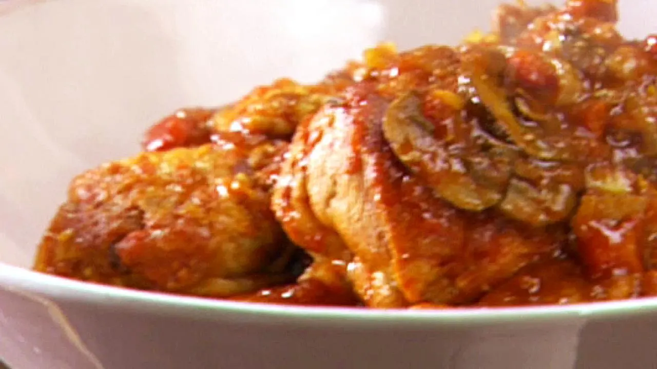 Chef Anne's Chicken Cacciatore