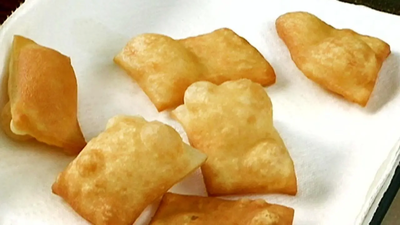 Southwestern Sopaipillas