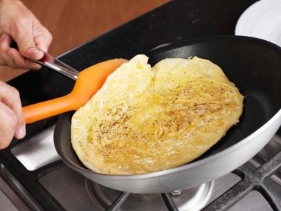 How To Make An Omelet Like Alton Brown Recipes Dinners And Easy Meal Ideas Food Network