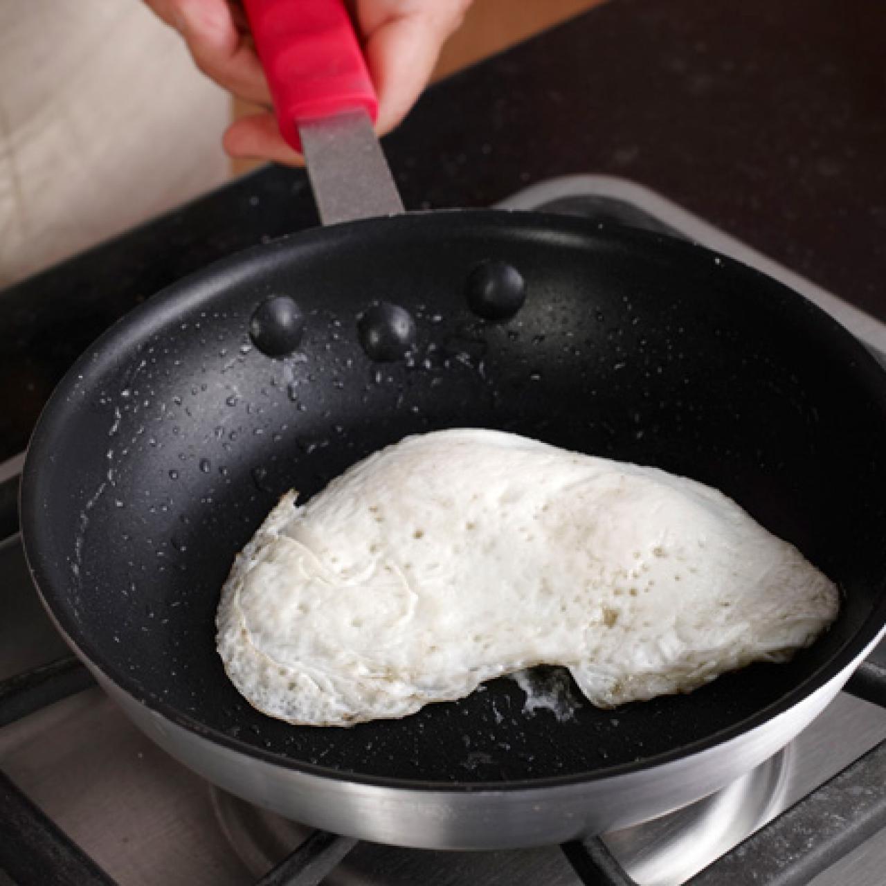 4-Cup Fried Egg Frying Pan with Brush for Oil, Non-stick Poached