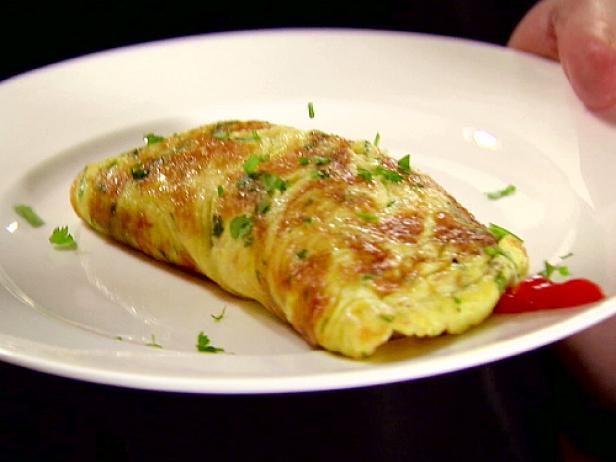 Perfect Omelette Recipe (VIDEO) 