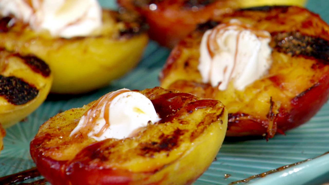 Bobby's Grilled Peaches