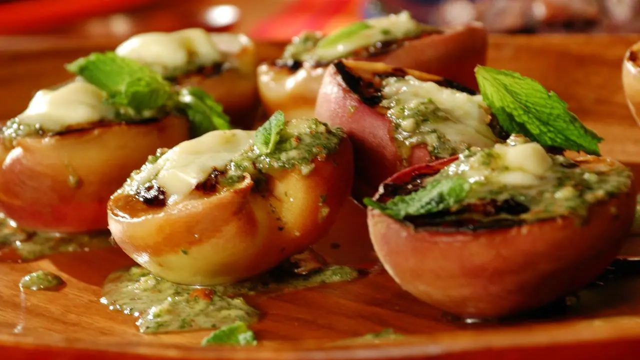 Peaches With Mint Almond Pesto