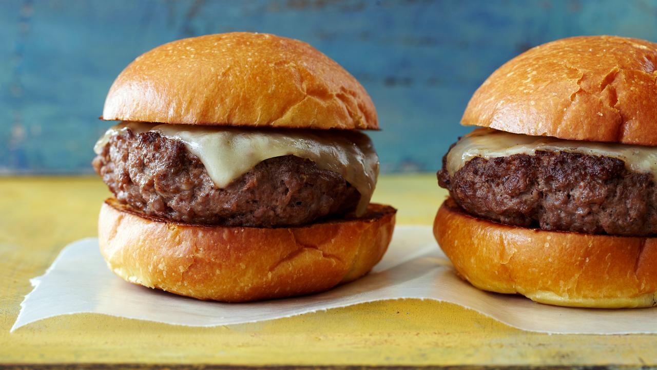 Perfect burgers deals on the grill