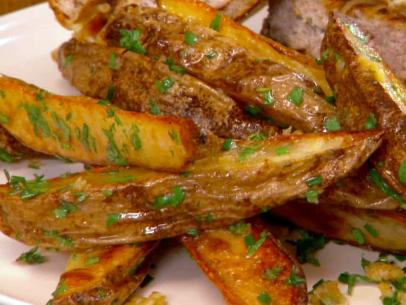 Butter-Garlic Oven Fries with Herbs