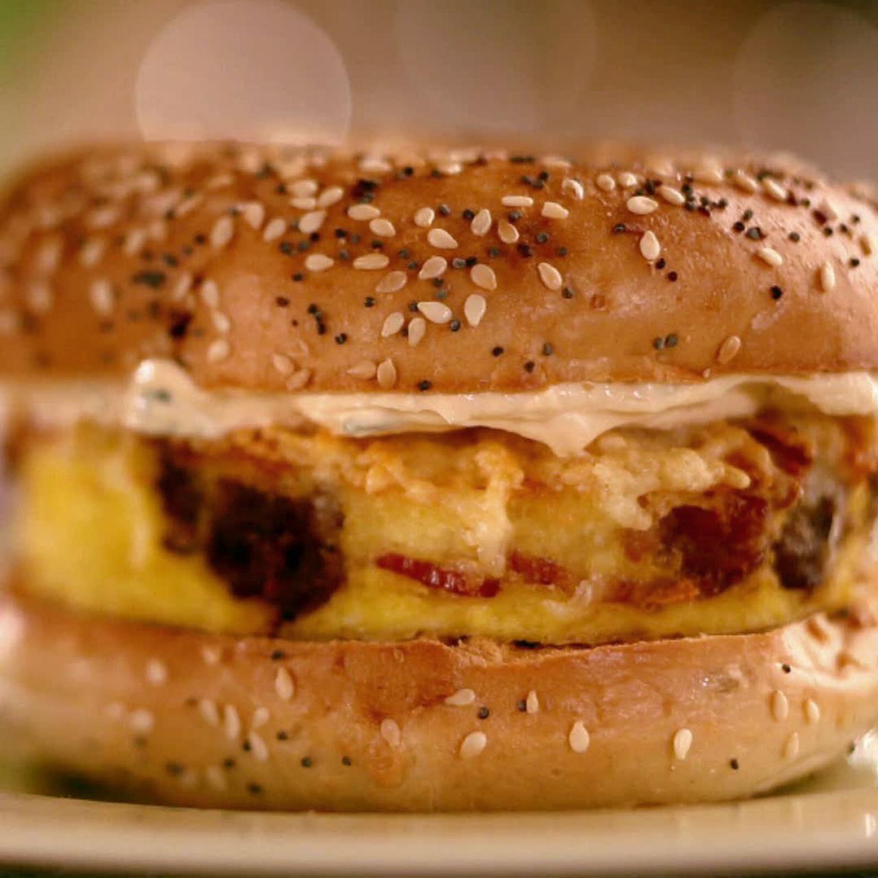 Make an Easy Bagel Breakfast Sandwich with Sandwich Maker by Kimflyangel2 -  Issuu