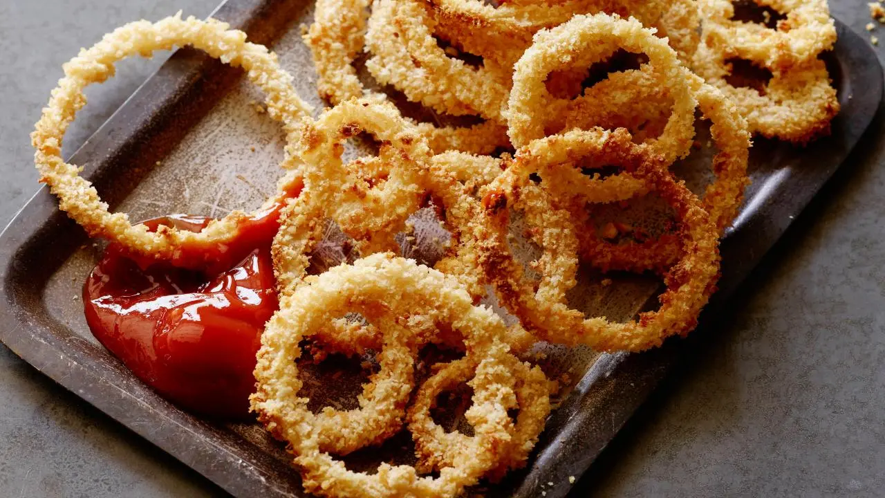 Oven Fried Onion Rings Recipe | Jeff Mauro | Food Network