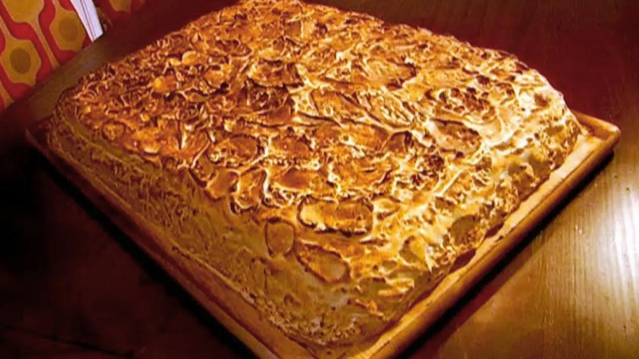 Alton Brown's Baked Alaska