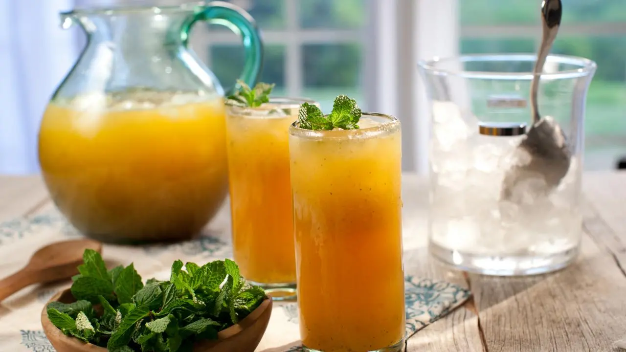 Mint and Melon Agua Fresca
