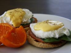 Eggs Benedict is my all time favorite breakfast, but it can be a bit heavy. Here’s a traditional recipe with a few healthy twists.