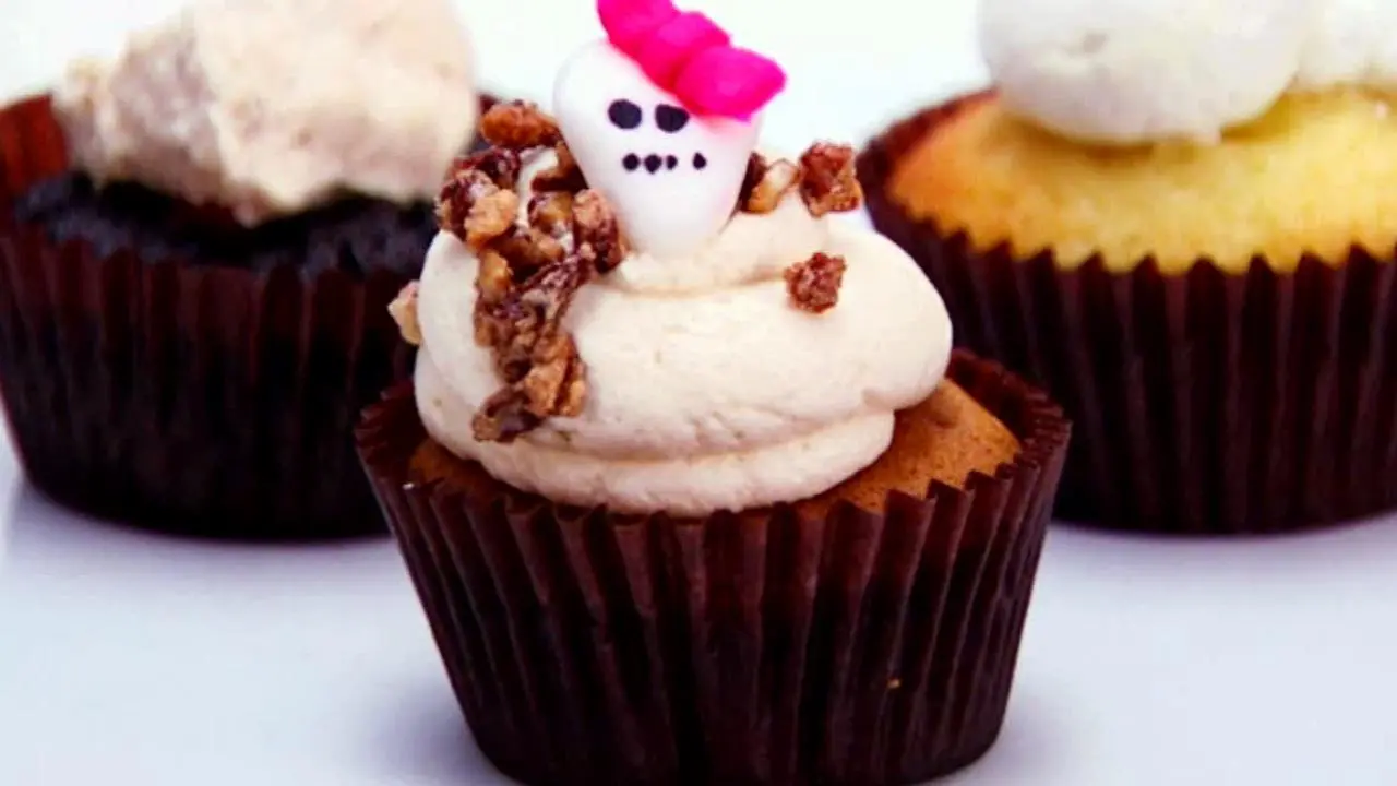 Roller Derby Cupcakes