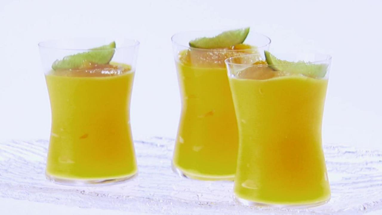 Frozen Mango and Mint Cocktail