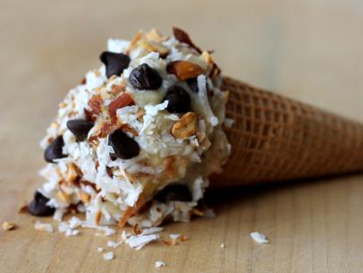 Healthy Peanut Butter Chocolate Chip Banana Ice Cream Recipe