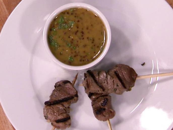 Irish Stout and Garlic Marinated Lamb Tenderloin Skewers ...