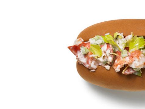 Maine-Style Lobster Rolls With Mayonnaise