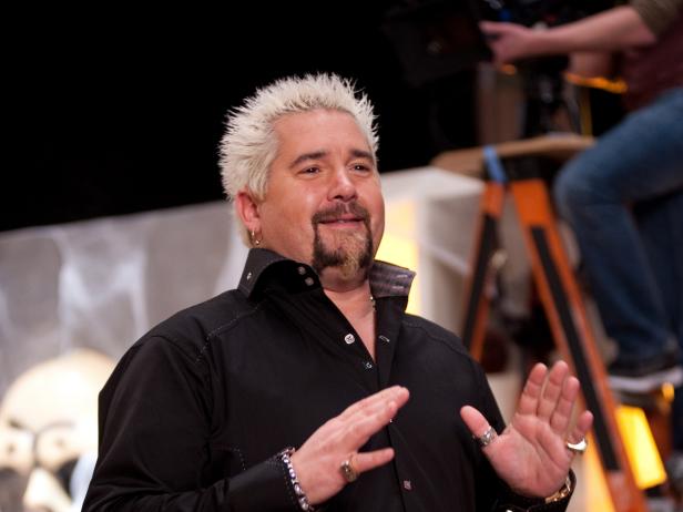Guest Star Guy Fieri introducing the Contestants fro Team Alton for their Star Challenge "Live Demo" as seen on Food Network's Star, Season 8.
