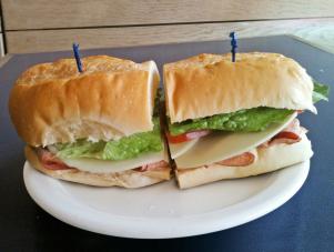 Fnm_090112 50 Sandwiches Alaska Reindeer Sausage_s4x3