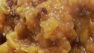 Sweet-and-Savory Apple Chutney