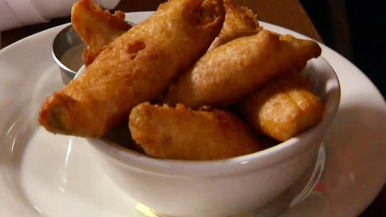 Fried Beer-Battered Pickles