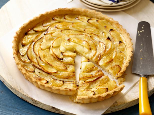 Best Apple Tart Recipe - How To Make An Apple Tart