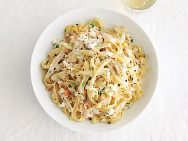 fettuccini with summer vegetables