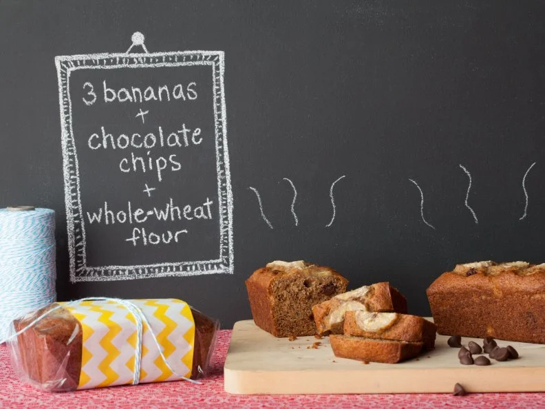 Mini Whole Wheat Banana Breads with Chocolate Chips