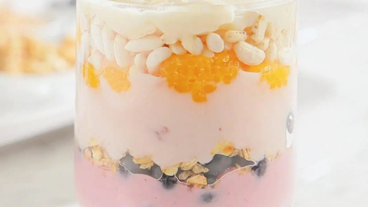 Fruit and Yogurt Parfait Bar