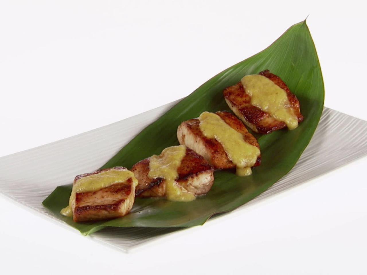 Baked Salmon in Banana Leaves– CHAM Dipping Sauce