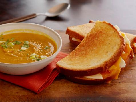 Meatless Monday: Curried Squash Soup With Apple-Cheddar Melts