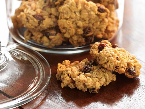 Old Fashioned Oatmeal Cookies