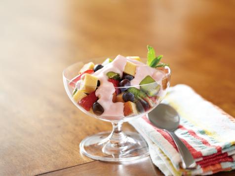 Lemony Strawberry Yogurt Sauce
