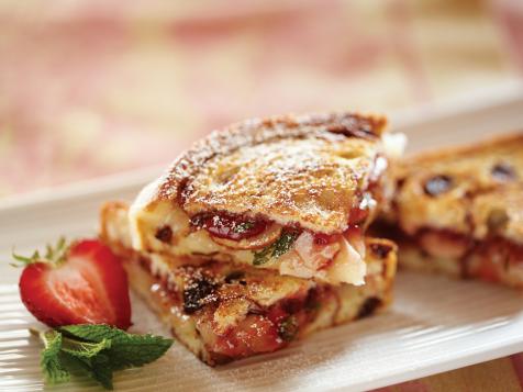 Strawberry Almond and Brie Grilled Sandwiches