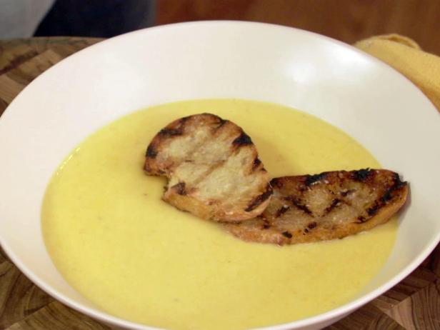 Beer Cheese Soup with Garlic Butter Crostini image