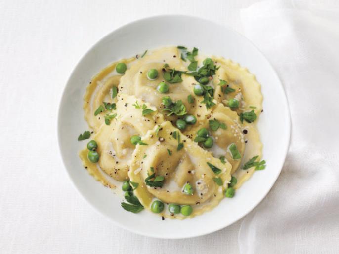 Ravioli Alfredo With Peas Recipe | Food Network Kitchen | Food Network