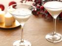 https://food.fnr.sndimg.com/content/dam/images/food/fullset/2012/9/5/0/CCHORSP1_White-Chocolate-Cherry-Martini-Recipe_s4x3.jpg.rend.hgtvcom.126.95.suffix/1371609470919.jpeg