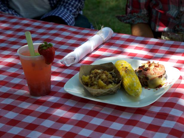 Food Served by Nonna's Kitchenette on The Great Food Truck Race