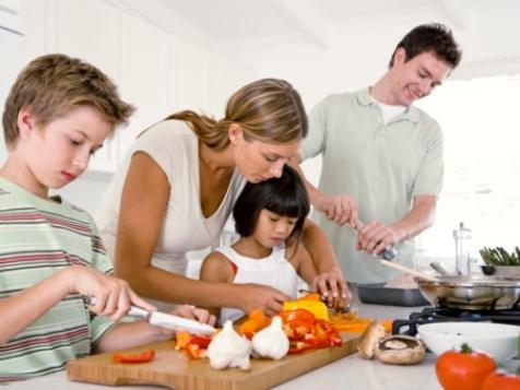 How to Safely Include Kids in the Kitchen