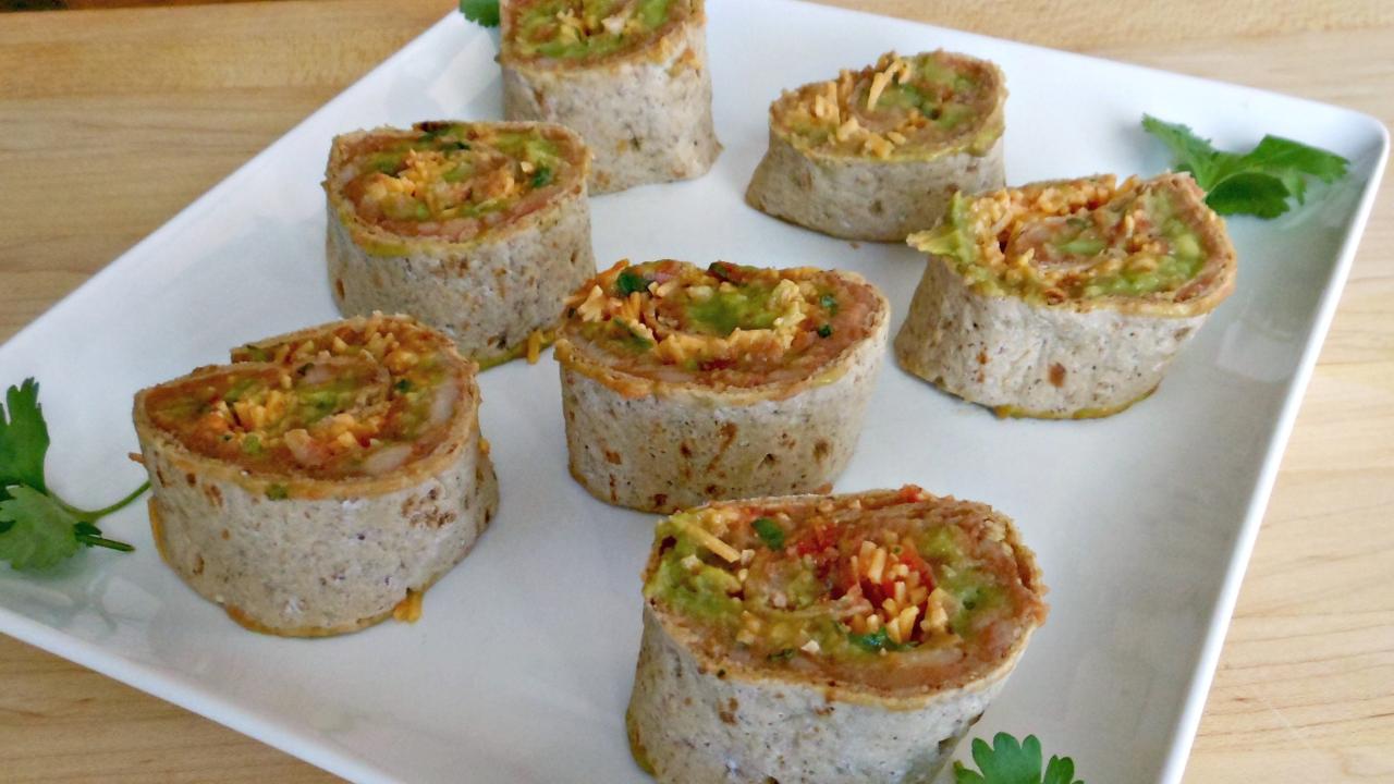 https://food.fnr.sndimg.com/content/dam/images/food/fullset/2013/1/3/0/HE_Flatbread-Sushi-with-Guacamole_s4x3.jpg.rend.hgtvcom.1280.720.suffix/1371614239850.jpeg