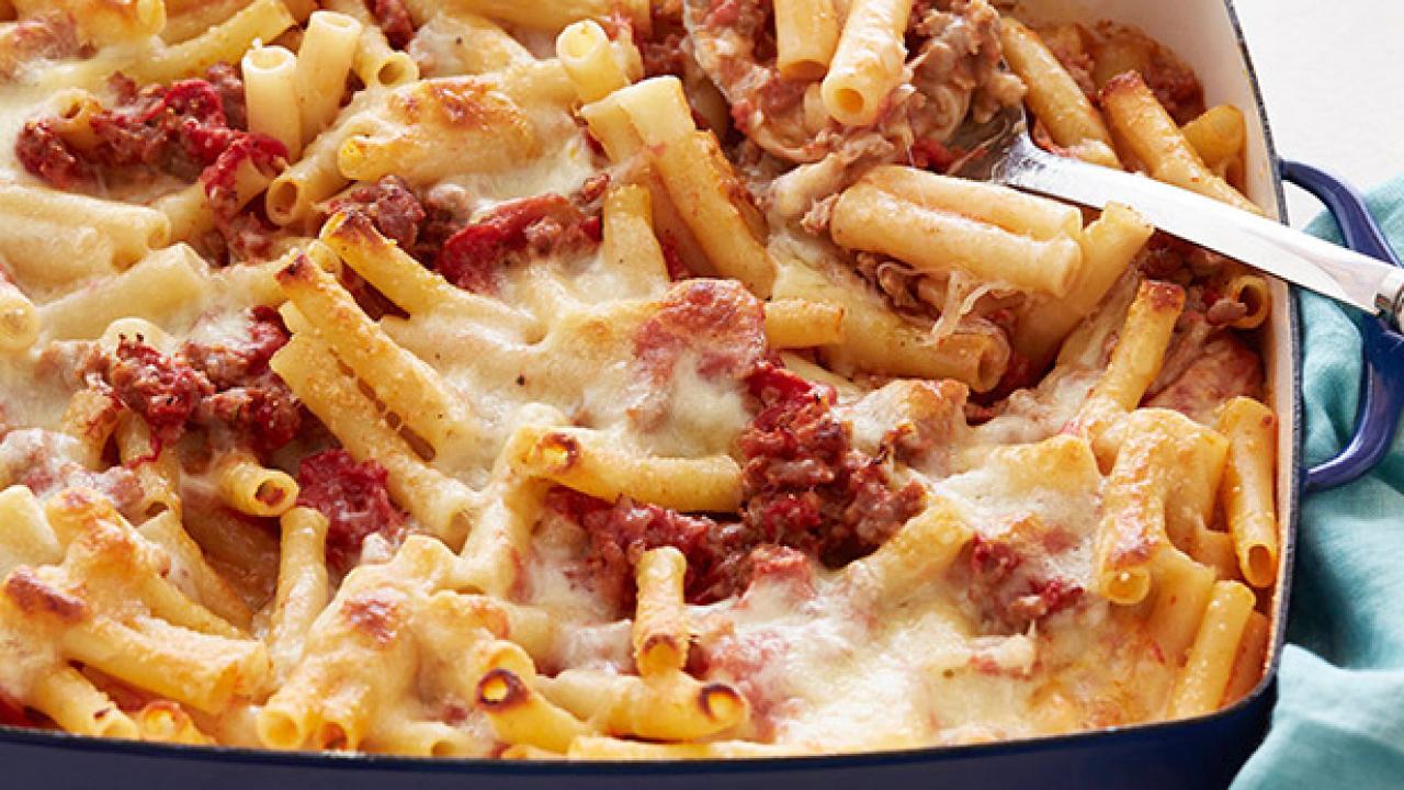 Tyler Florence Shows How to Make Baked Ziti