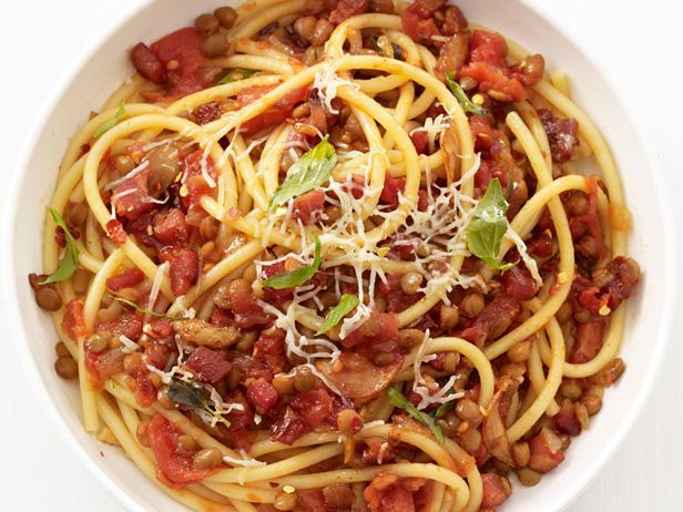 Pasta with Pancetta and Lentils image