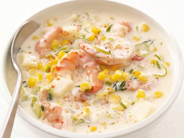 Creamy Shrimp and Corn Chowder Recipe: A Flavorful Comfort Bowl 2 Creamy Shrimp and Corn Chowder Recipe: A Flavorful Comfort Bowl